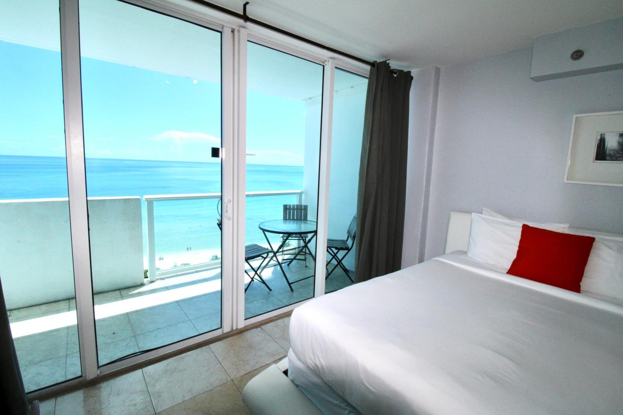 Castle 828 Oceanfront View With Balcony, Pool, Tennis, Beach Access And Free Parking! Miami Beach Exterior foto
