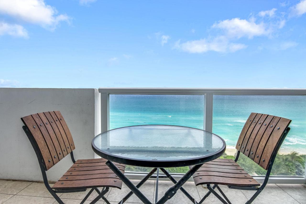 Castle 828 Oceanfront View With Balcony, Pool, Tennis, Beach Access And Free Parking! Miami Beach Exterior foto
